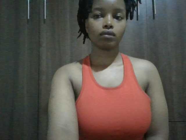 MidnightMuse-1 live cam on BongaCams