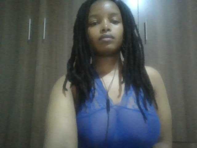MidnightMuse-1 live webcam show
