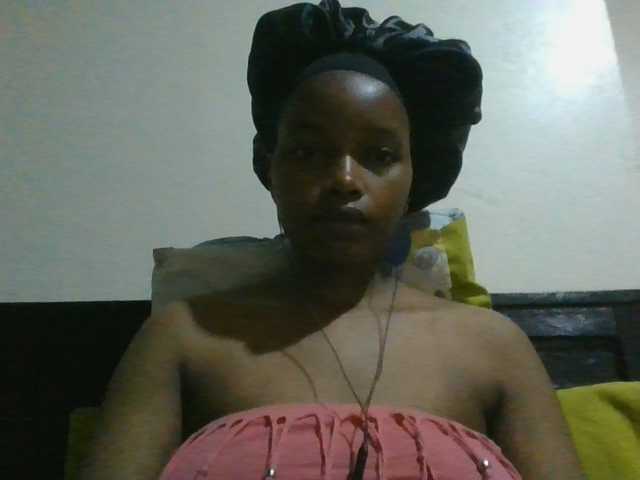 MidnightMuse-1 live cam on BongaCams