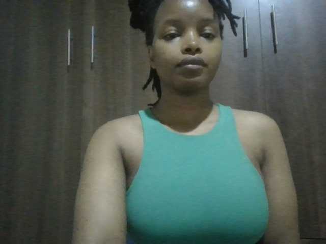 MidnightMuse-1 live cam on BongaCams