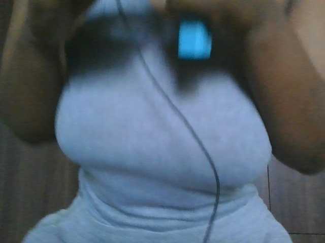 MidnightMuse-1 live cam on BongaCams