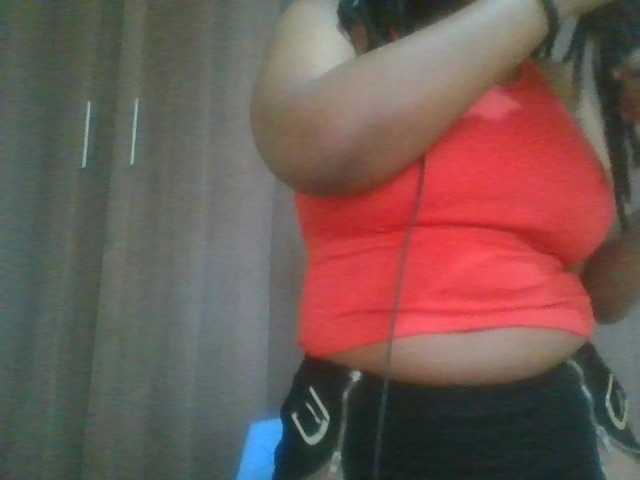MidnightMuse-1 live webcam show