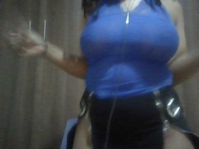 MidnightMuse-1 live webcam show