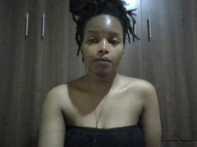 MidnightMuse-1 live cam on BongaCams