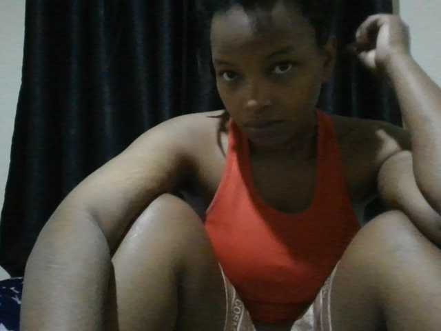 MidnightMuse-1 live cam on BongaCams