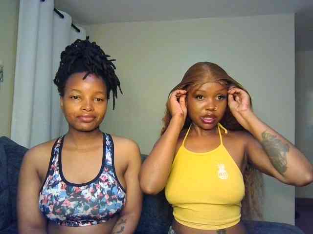MidnightMuse-1 webcam