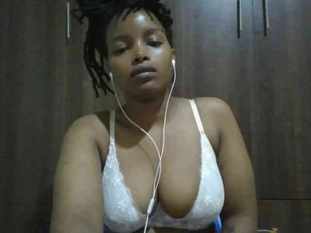 MidnightMuse-1 webcam