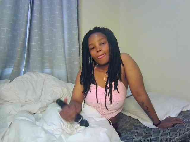 MidnightMuse-1 webcam