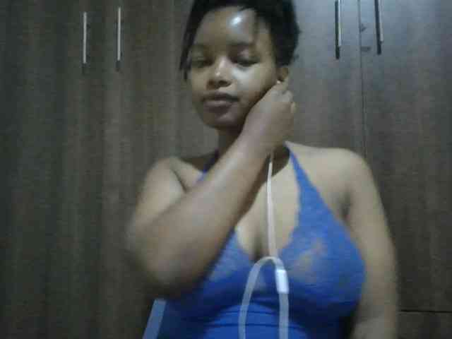 MidnightMuse-1 webcam