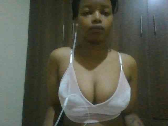 MidnightMuse-1 webcam