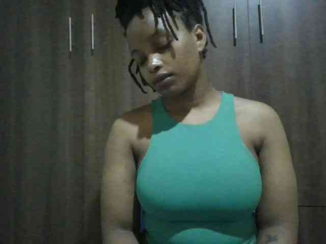 MidnightMuse-1 webcam