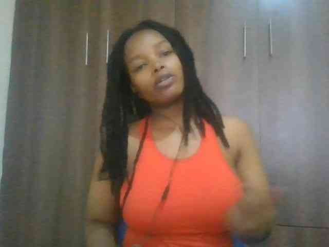 MidnightMuse-1 webcam