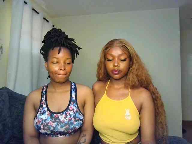 MidnightMuse-1 webcam