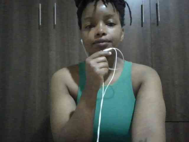 MidnightMuse-1 webcam