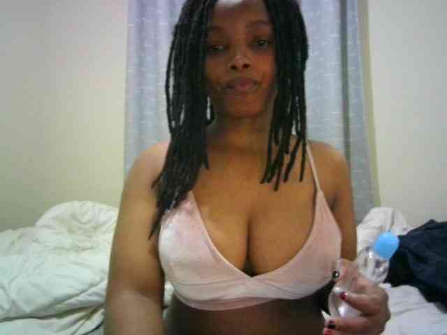 MidnightMuse-1 webcam