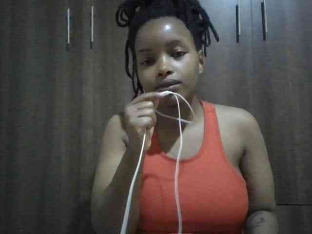 MidnightMuse-1 webcam