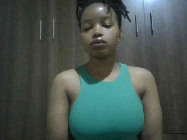 MidnightMuse-1 webcam
