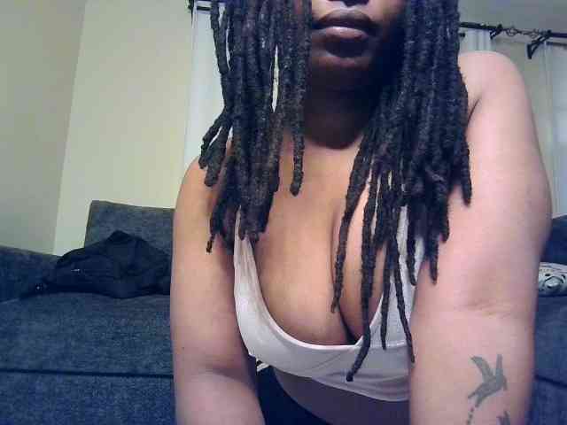 MidnightMuse-1 webcam