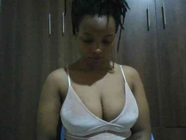 MidnightMuse-1 webcam