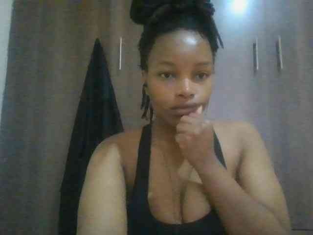 MidnightMuse-1 webcam