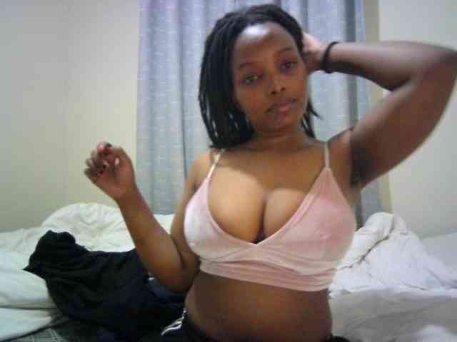 MidnightMuse-1 webcam
