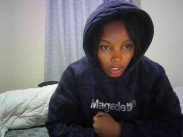 MidnightMuse-1 webcam