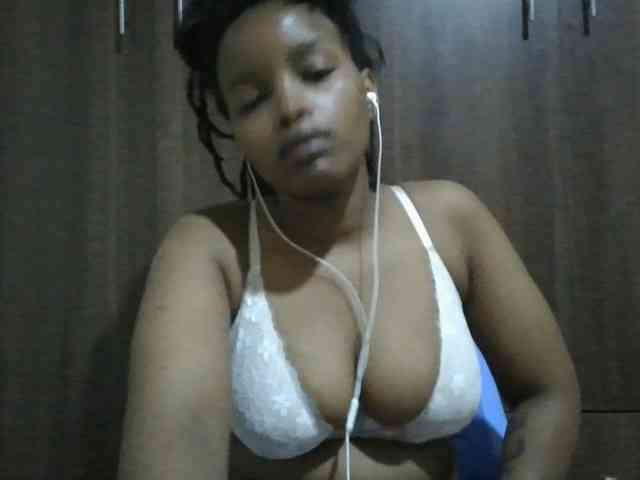 MidnightMuse-1 webcam