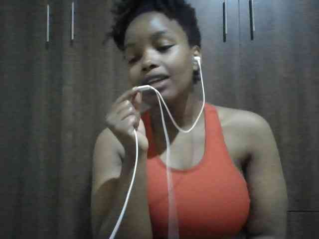 MidnightMuse-1 webcam