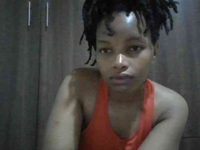 MidnightMuse-1 webcam