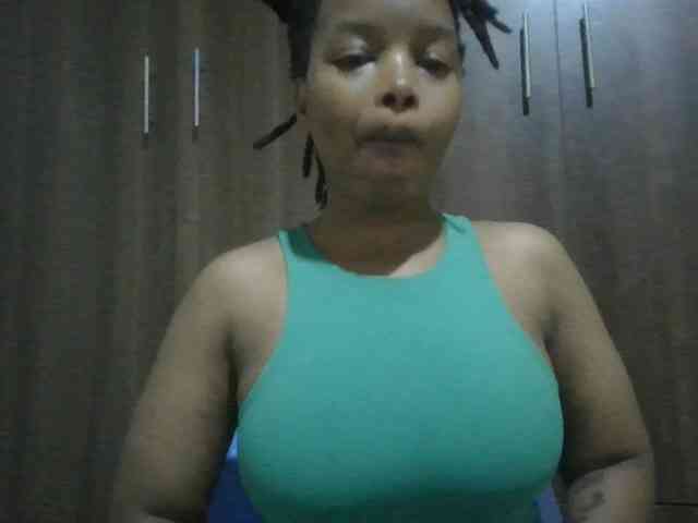 MidnightMuse-1 webcam