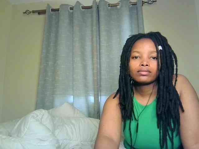 MidnightMuse-1 webcam