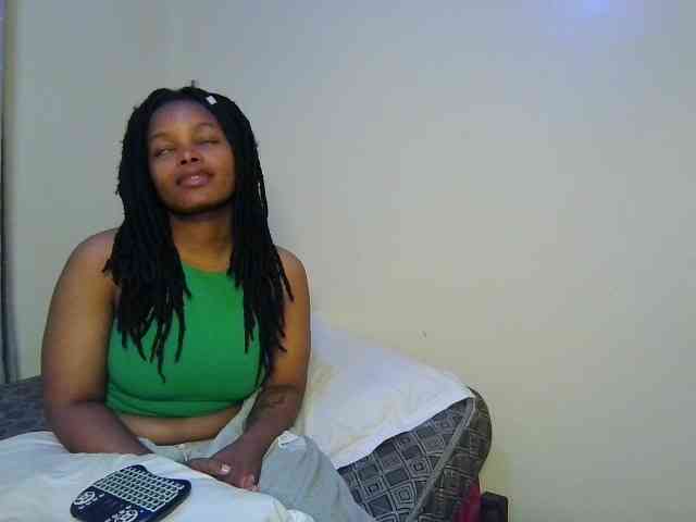 MidnightMuse-1 webcam