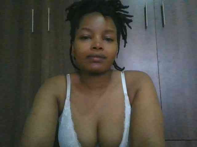 MidnightMuse-1 webcam