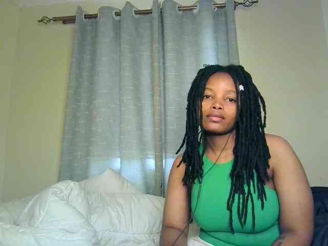 MidnightMuse-1 webcam