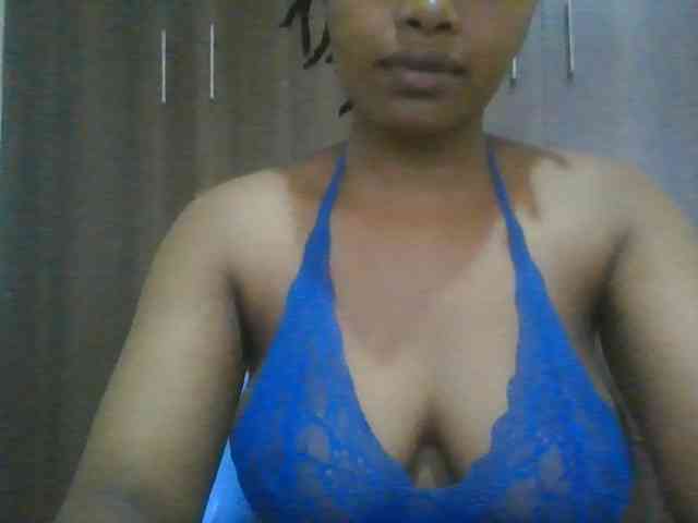 MidnightMuse-1 webcam