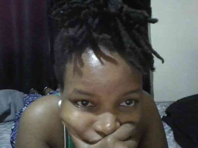 MidnightMuse-1 webcam