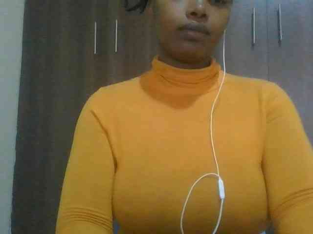MidnightMuse-1 webcam