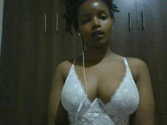 MidnightMuse-1 webcam