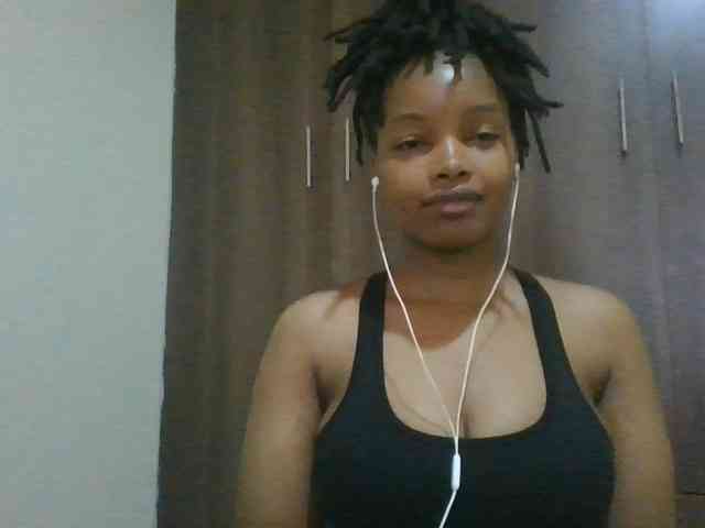 MidnightMuse-1 webcam