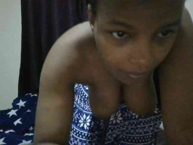 MidnightMuse-1 webcam