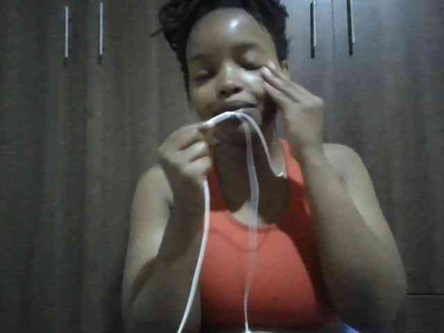 MidnightMuse-1 webcam