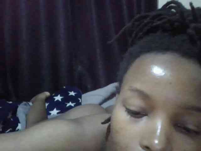 MidnightMuse-1 webcam