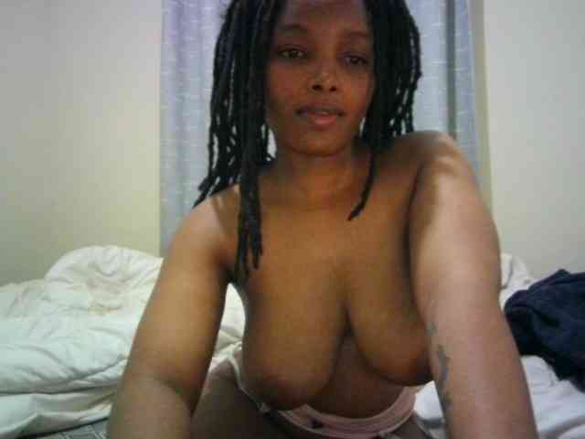 MidnightMuse-1 webcam