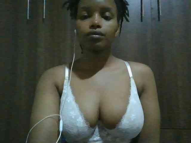 MidnightMuse-1 webcam