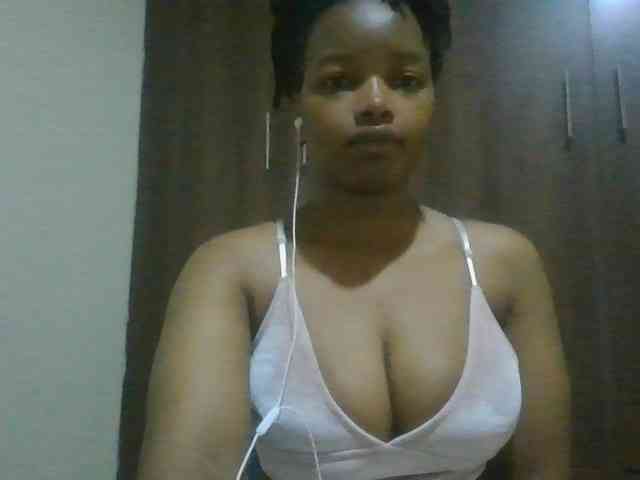 MidnightMuse-1 webcam