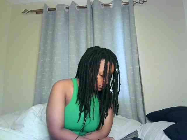 MidnightMuse-1 webcam