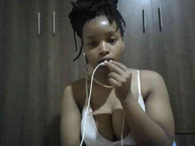 MidnightMuse-1 webcam