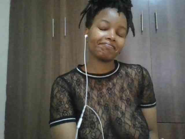 MidnightMuse-1 webcam