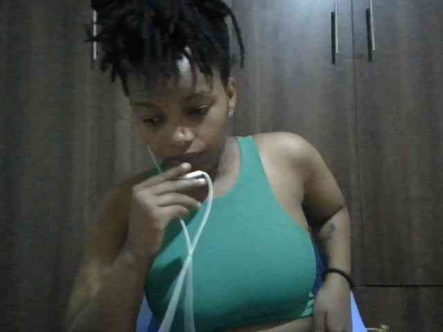 MidnightMuse-1 webcam