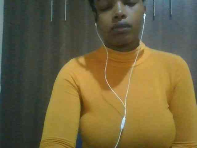 MidnightMuse-1 webcam